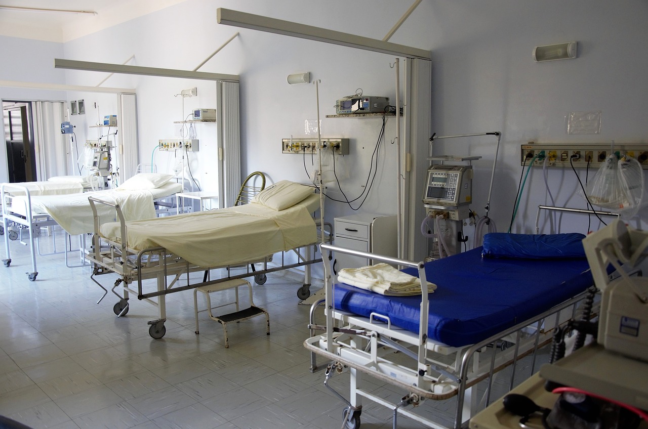 hospital-1802679_1280 hospital-1802679_1280